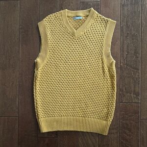 Zara Men's Mustard V-Neck Sweater Vest